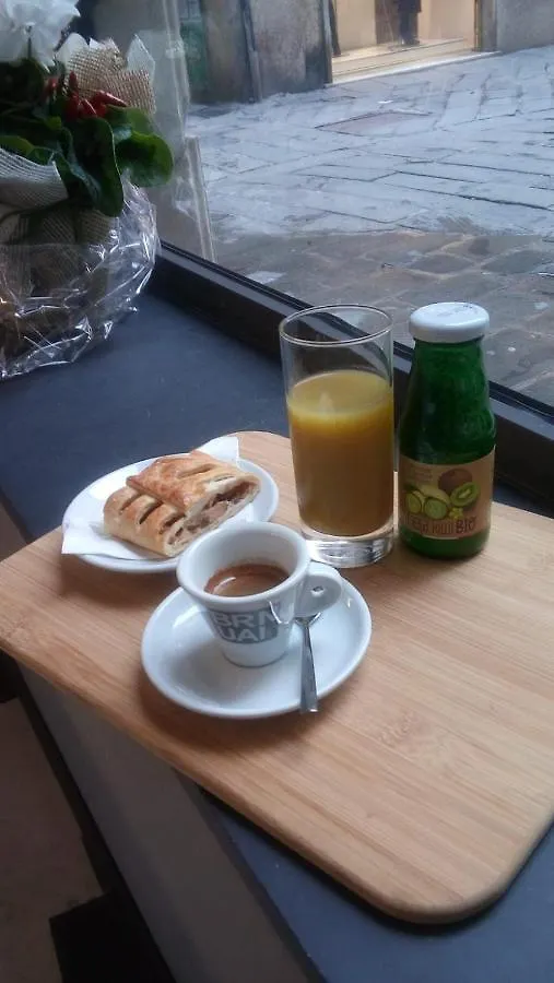 Old Town Guest House Genoa Italy